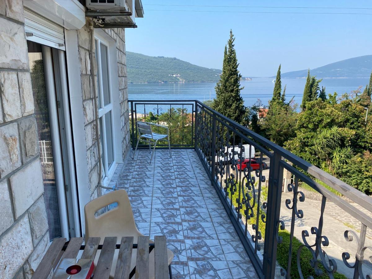 Vila Corovic Кумбор Экстерьер фото